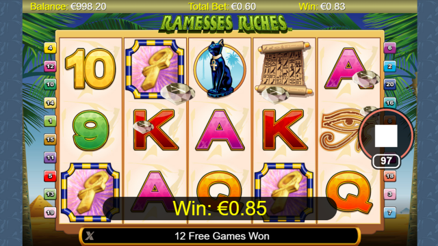 Игровой интерфейс Ramesses Riches 3